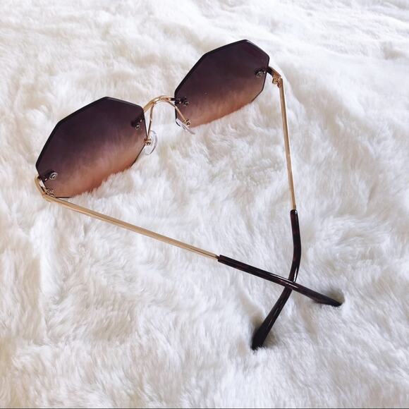 Alaiya Purple Octogonal Ombre Sunglasses - Picture 7 of 10